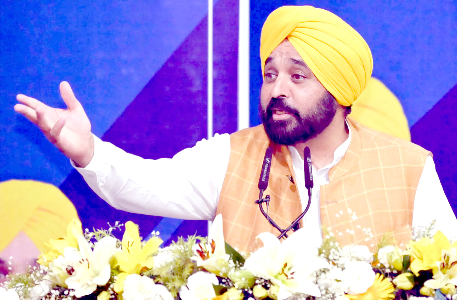 Chief Minister announces to give more powers to Sarpanches